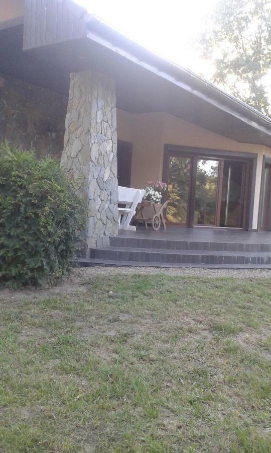 Pod Pobierowem Holiday home *